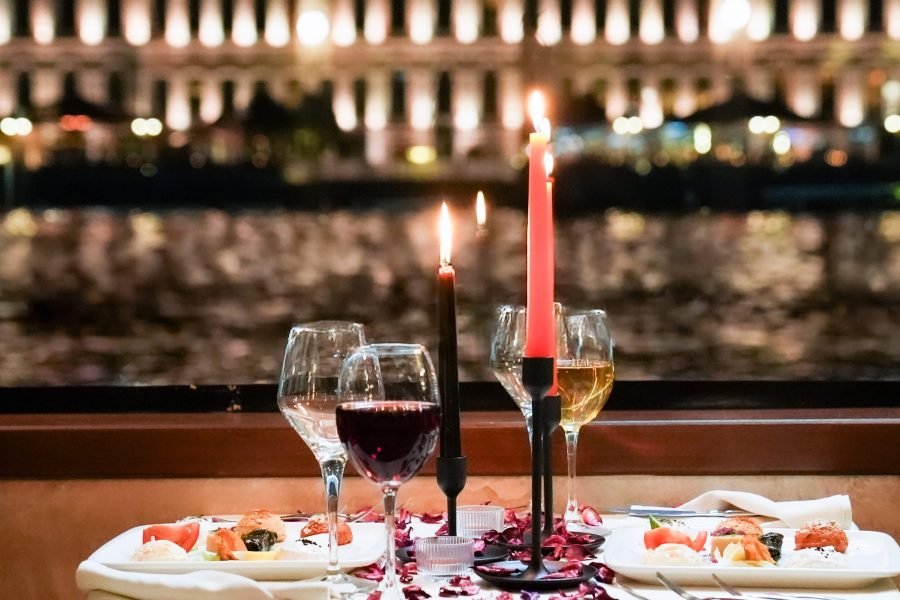 Luxury Dinner Cruise with Private Table All Inclusive